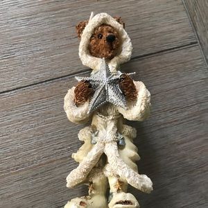 1997 Boyd’s bear and friends